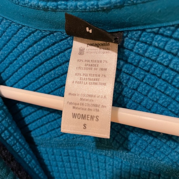Patagonia R1 Fleece Pullover, Womens Small, Blue/Seaport, Style #40115 - Picture 4 of 4